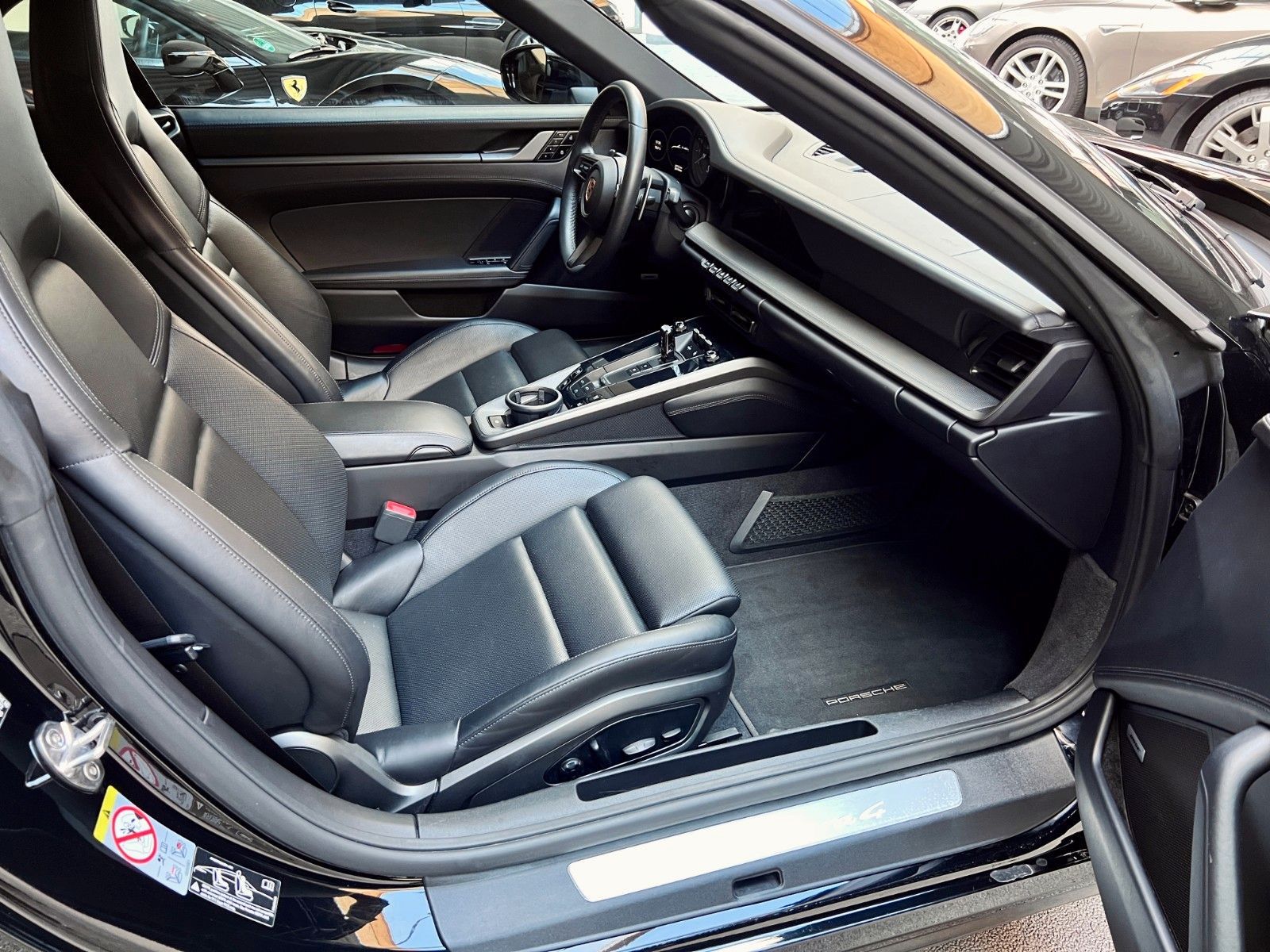 Porsche 992 992 911 Carrera Cabriolet 4 Bose+14Wege+DAB+Spur