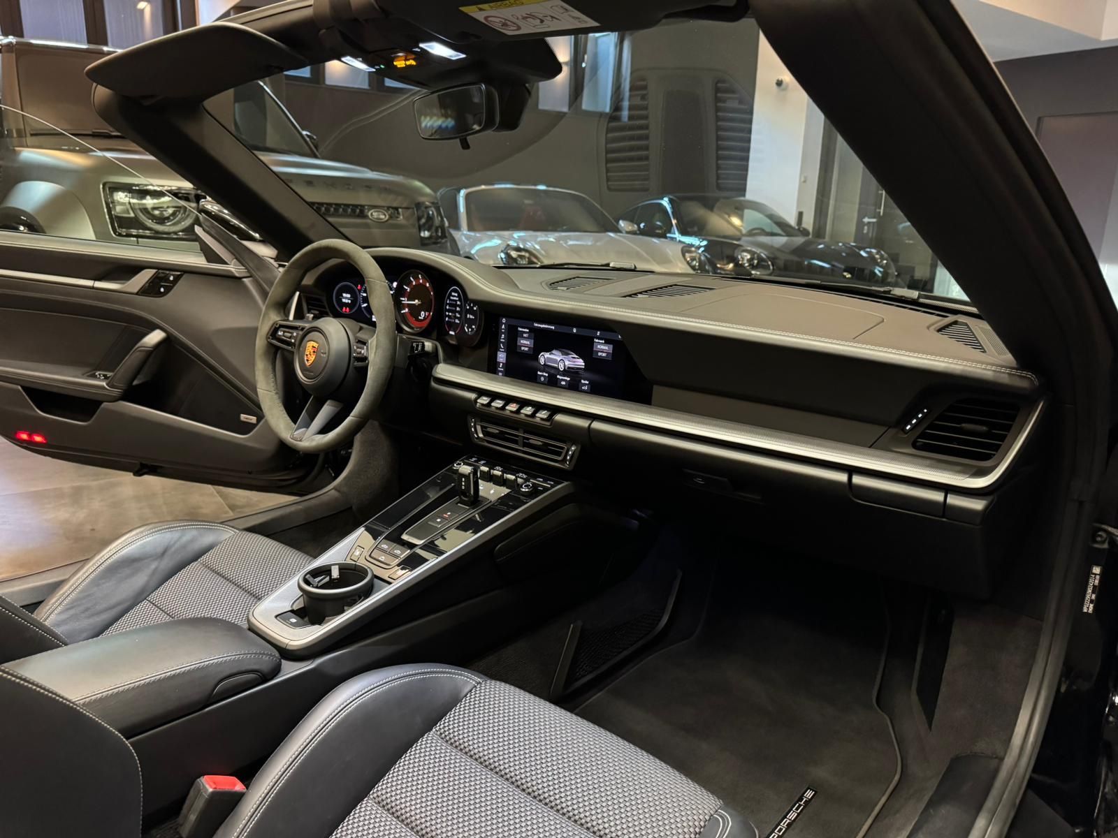 Porsche 992 992 911 CARRERA S CABRIO SPORTDESIGN/MATRIX/BOSE