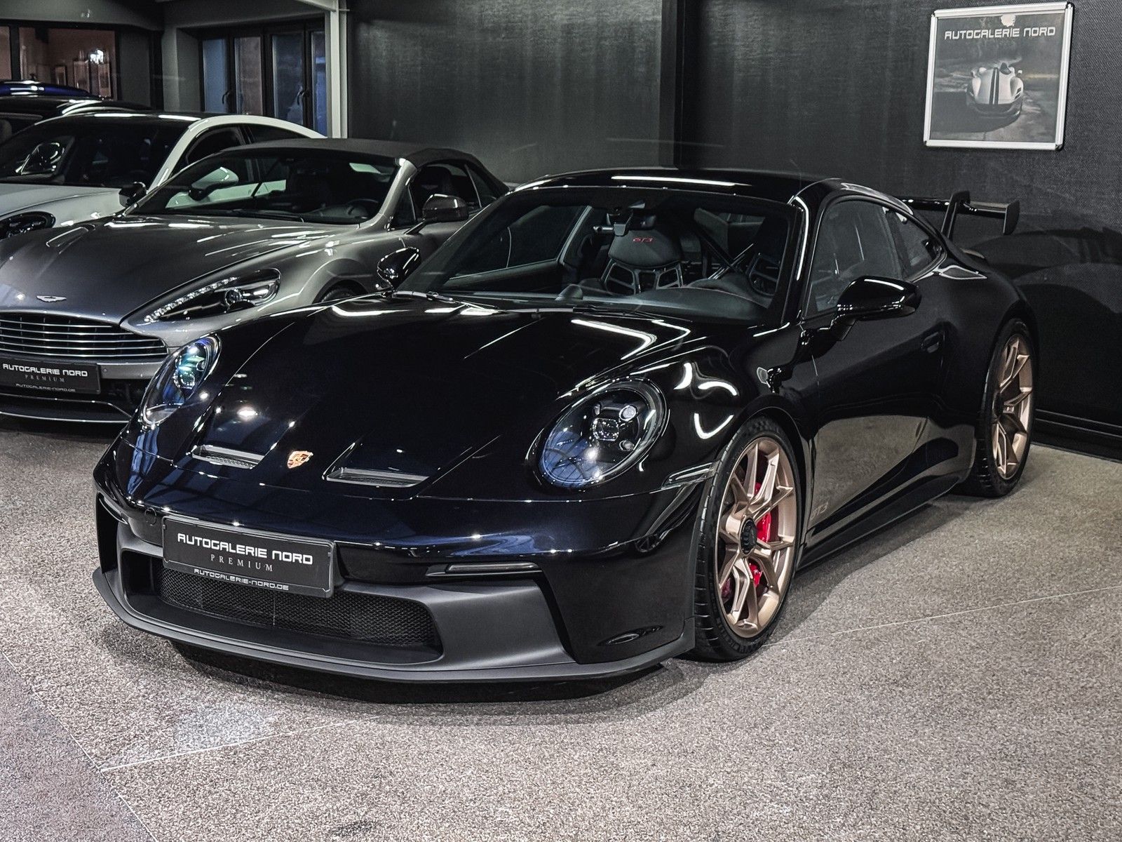 Porsche 992 992 911 GT3 Carbon+Lift+Sport-Schalensitz