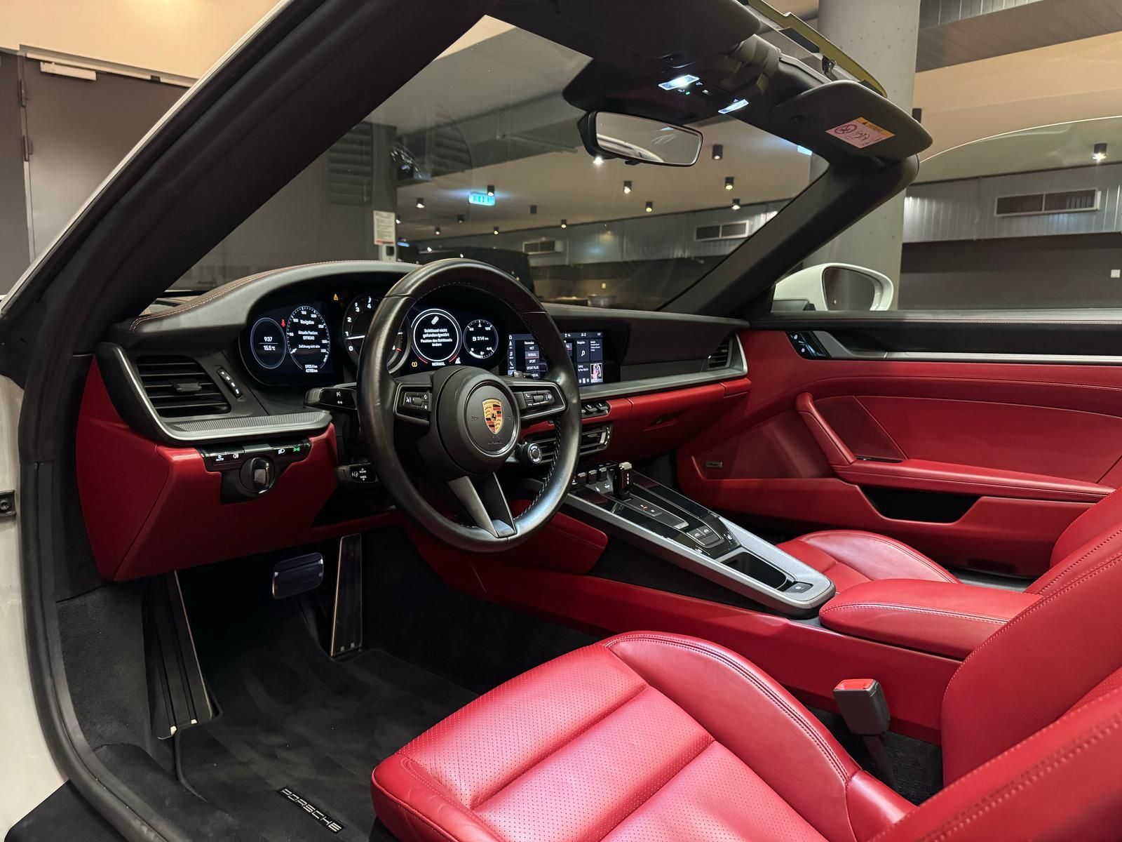 Porsche 992 992 911 Targa 4S PDK CHRONO/KAMERA/KLAPPENAUSPUF