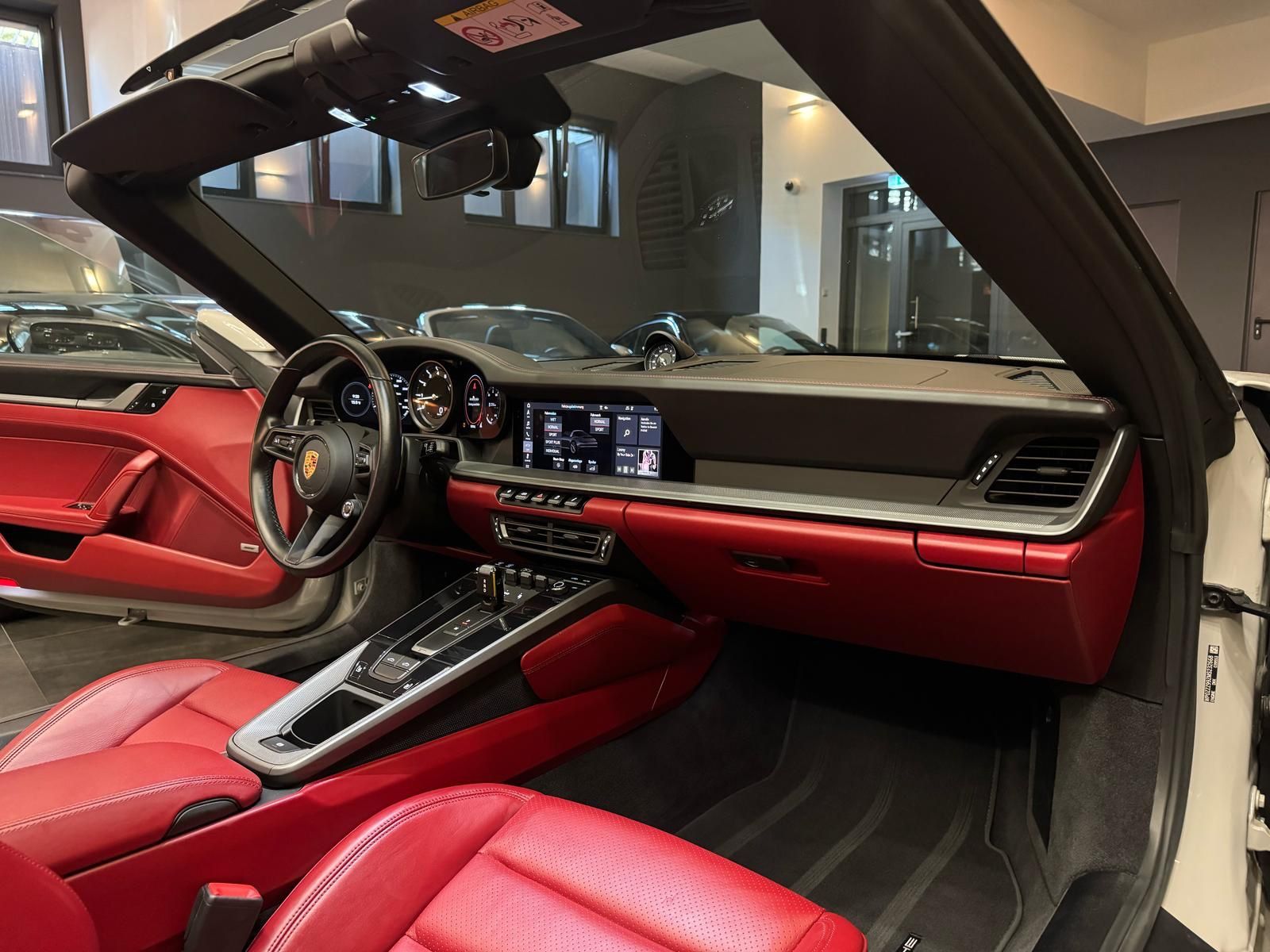 Porsche 992 992 911 Targa 4S PDK CHRONO/KAMERA/KLAPPENAUSPUF
