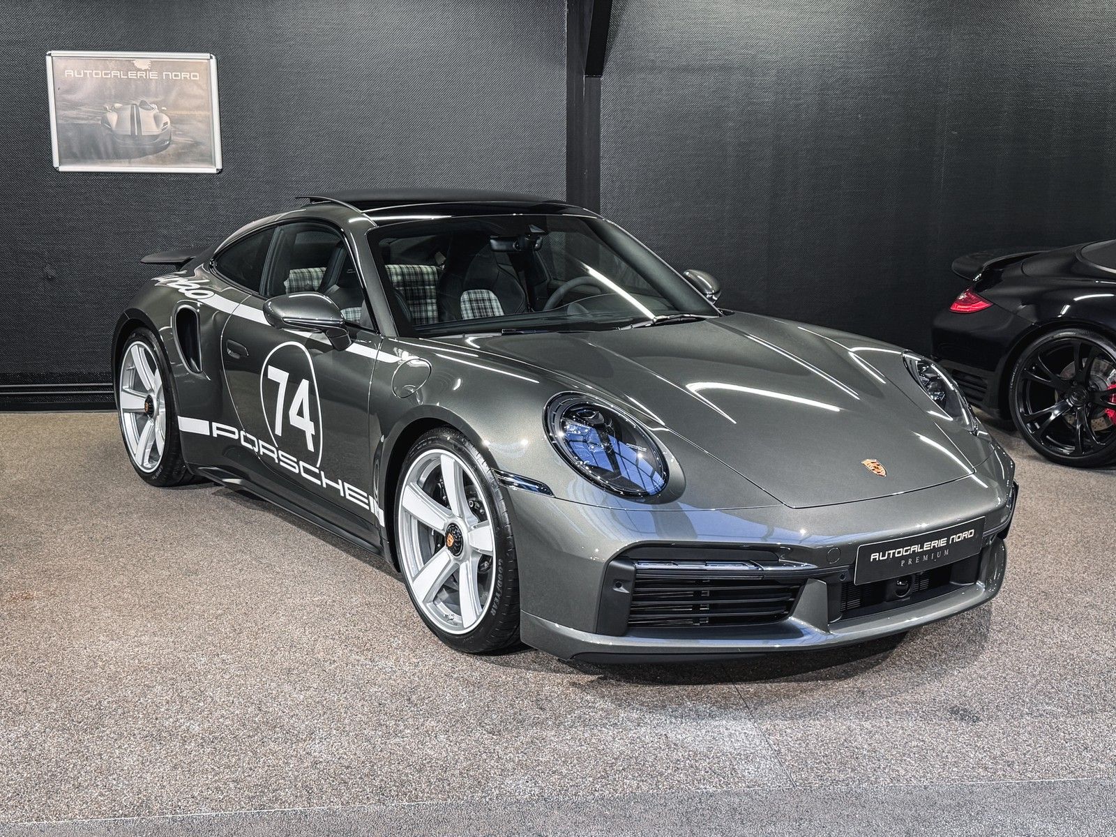Porsche 992 992 911 Turbo 50 Jahre Heritage Burmester