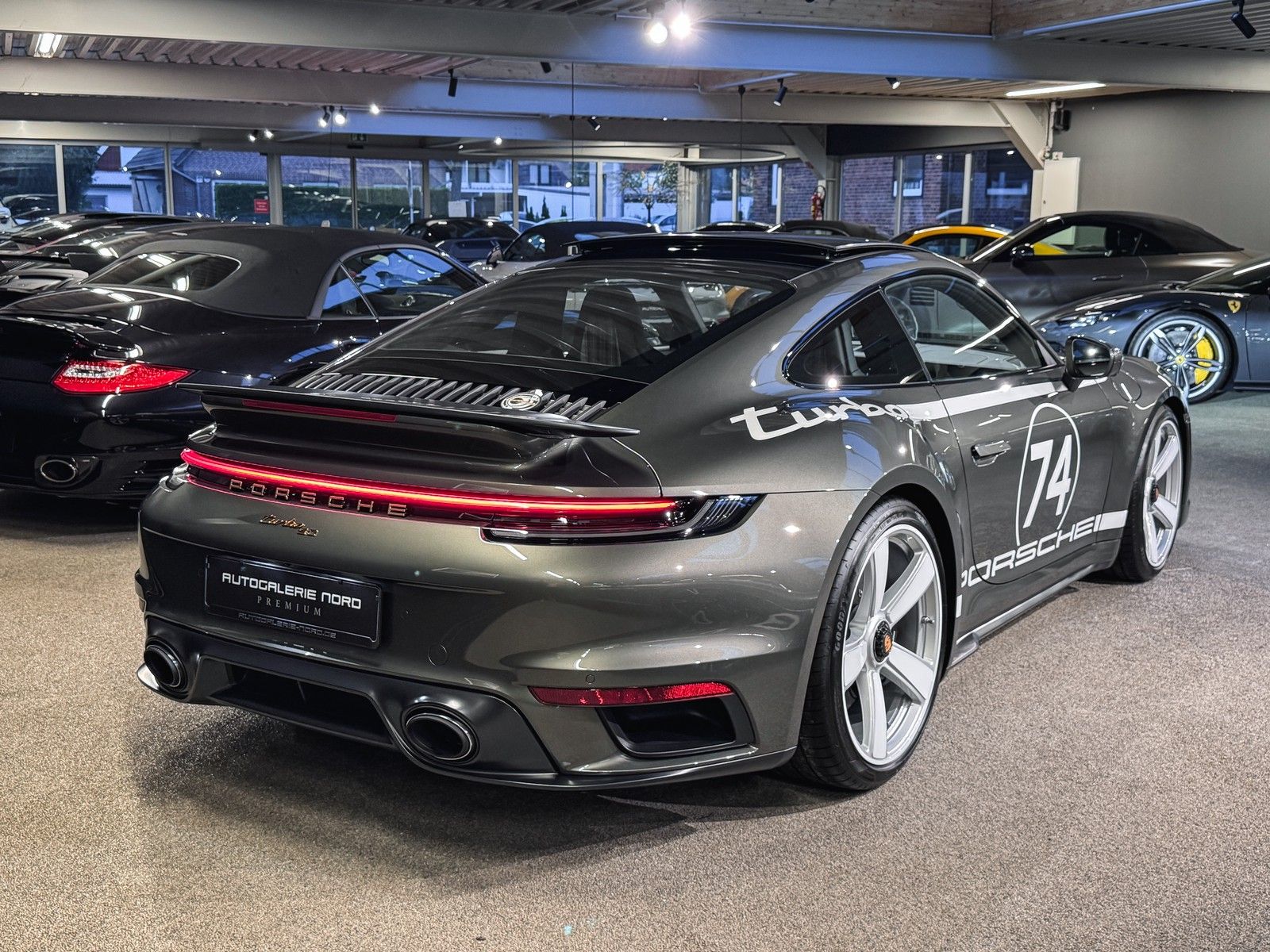 Porsche 992 992 911 Turbo 50 Jahre Heritage Burmester