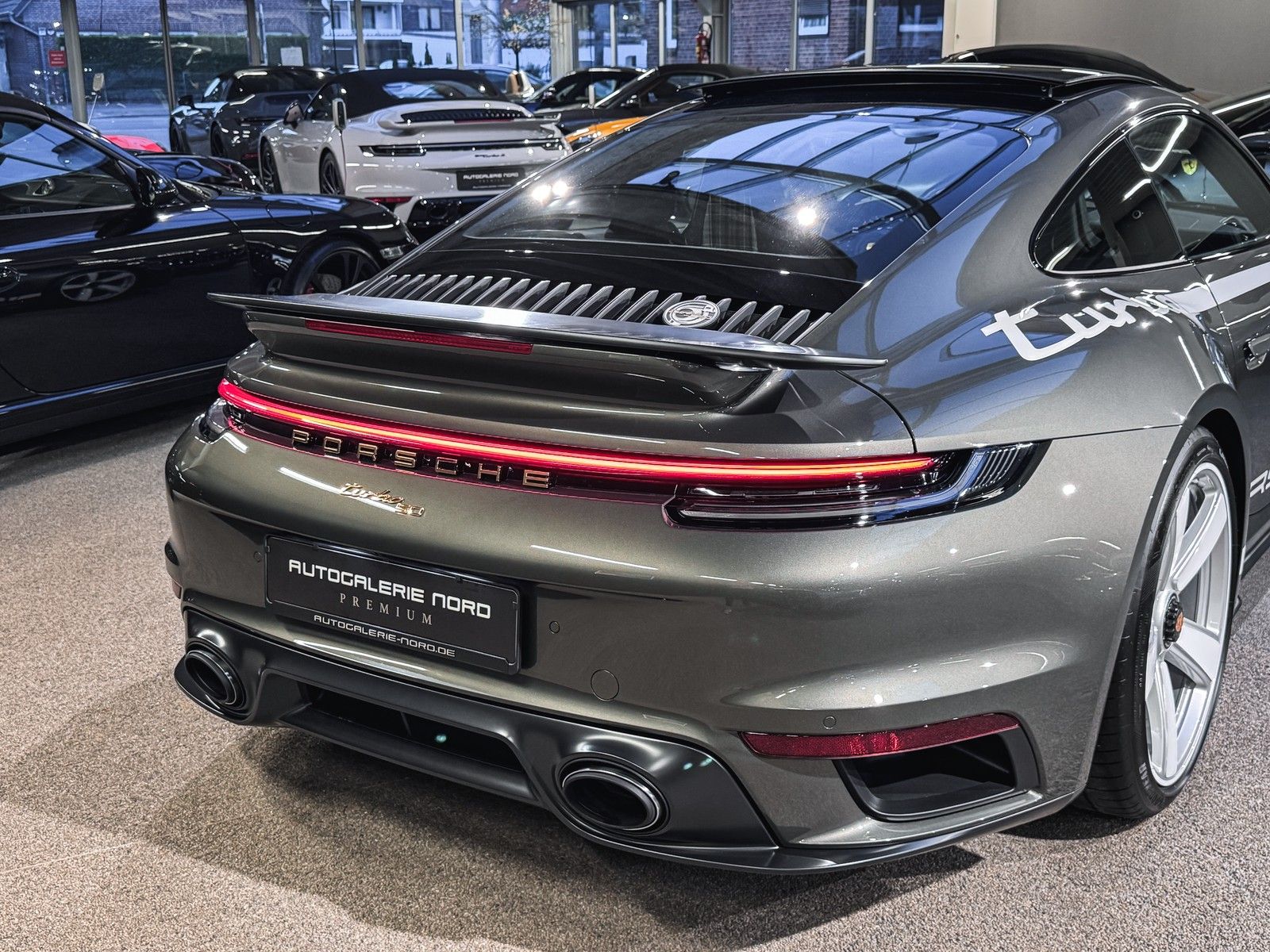 Porsche 992 992 911 Turbo 50 Jahre Heritage Burmester