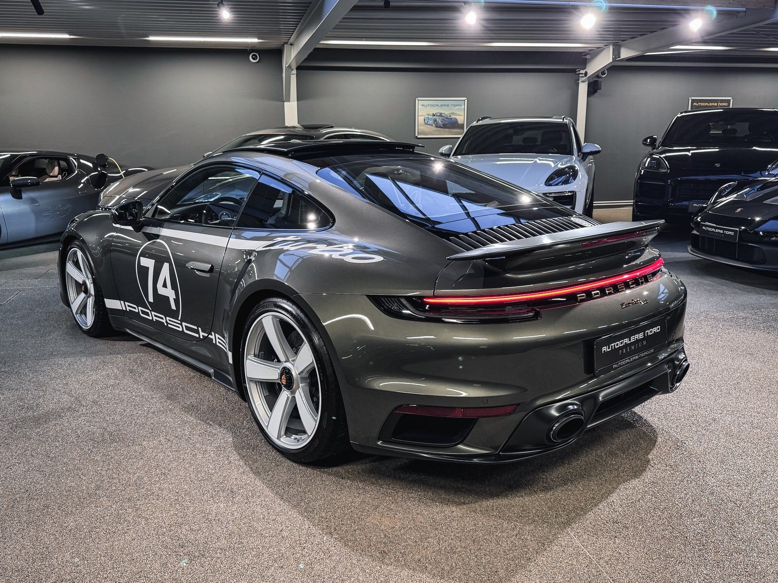 Porsche 992 992 911 Turbo 50 Jahre Heritage Burmester