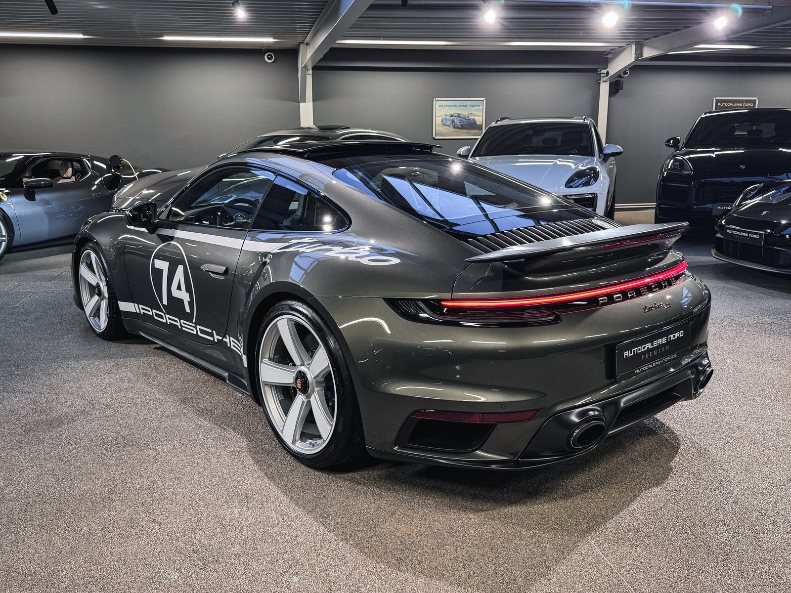 Porsche 992 992 911 Turbo 50 Jahre Heritage Burmester
