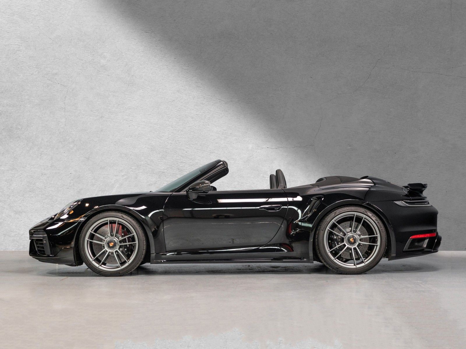 Porsche 992 992 Turbo S Cabriolet &quot; Sport Design+Sportabgas&quot;