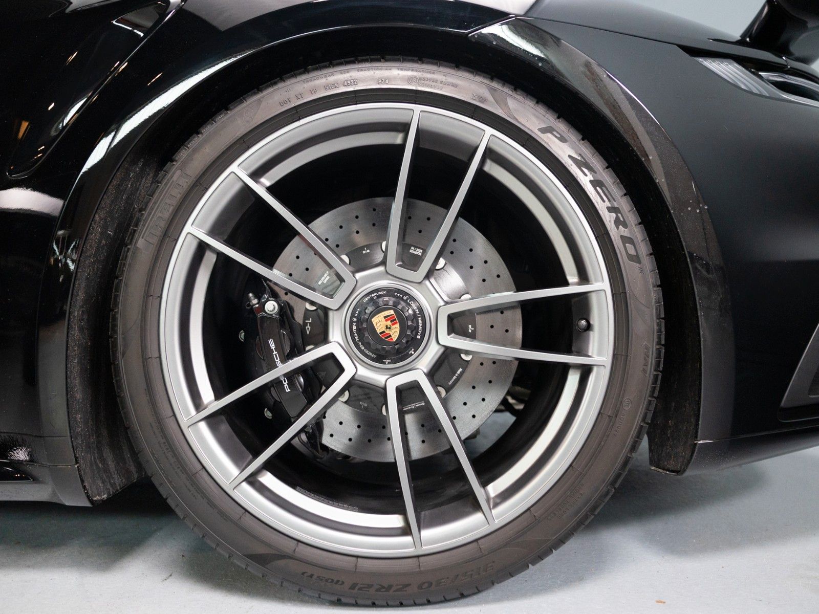 Porsche 992 992 Turbo S Cabriolet &quot; Sport Design+Sportabgas&quot;