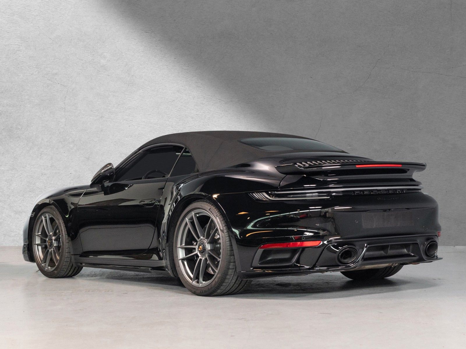 Porsche 992 992 Turbo S Cabriolet &quot; Sport Design+Sportabgas&quot;
