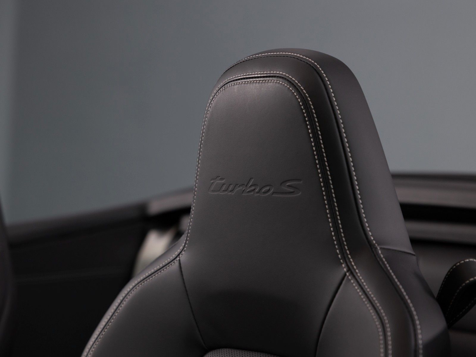 Porsche 992 992 Turbo S Cabriolet &quot; Sport Design+Sportabgas&quot;