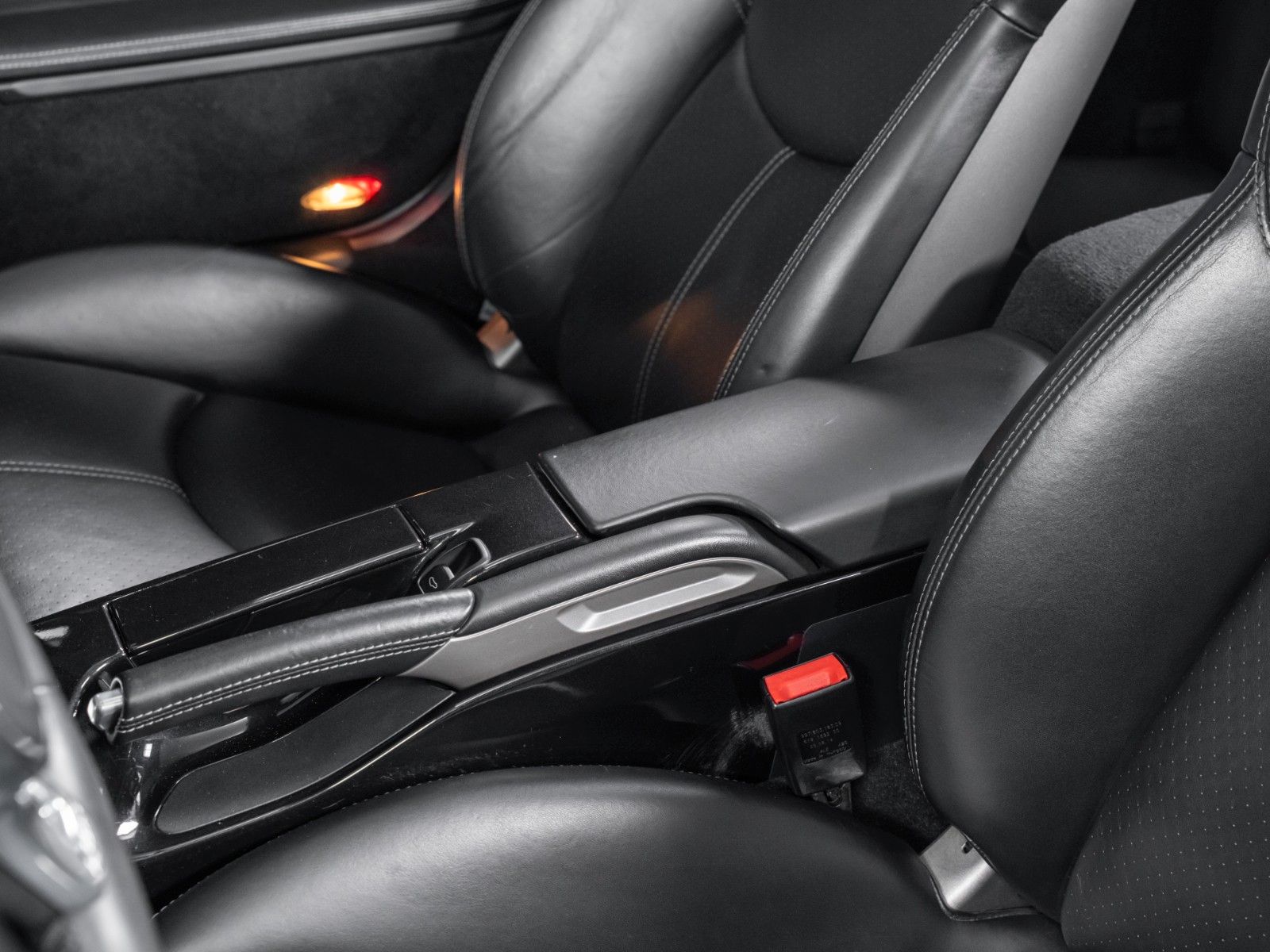 Porsche 997 911 Carrera Black Edition, 1. Hd.,Approved 05.26