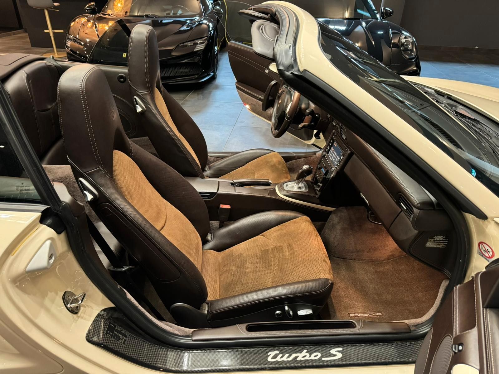 Porsche 997 997 911 TURBO S CABRIO PDK EXKLUSIVE ABTEILUNG
