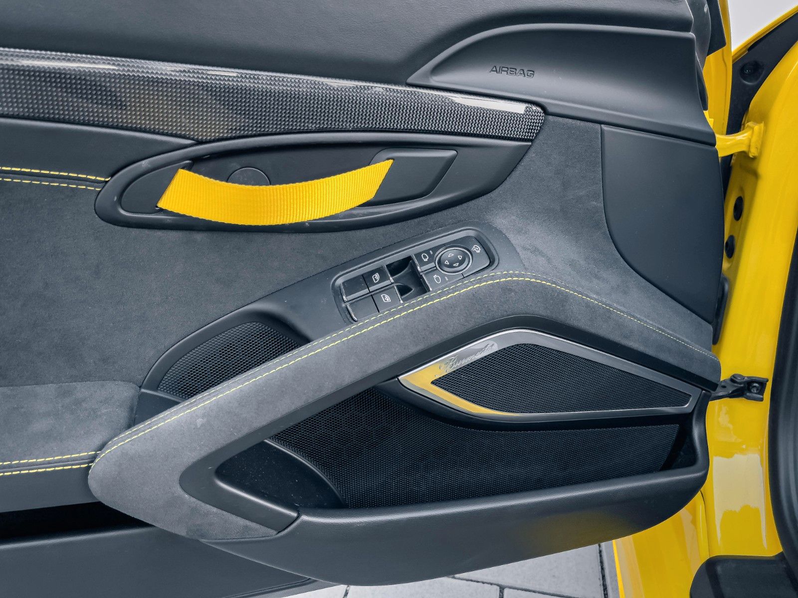 Porsche Boxster 718 Boxster Spyder Carbon