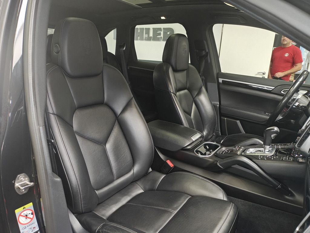 Porsche Cayenne Cayenne 4.2 TDI S Platinum Edition XENON PANO