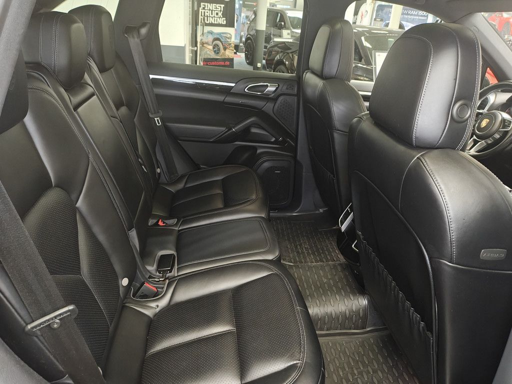 Porsche Cayenne Cayenne 4.2 TDI S Platinum Edition XENON PANO
