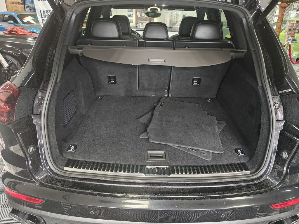 Porsche Cayenne Cayenne 4.2 TDI S Platinum Edition XENON PANO