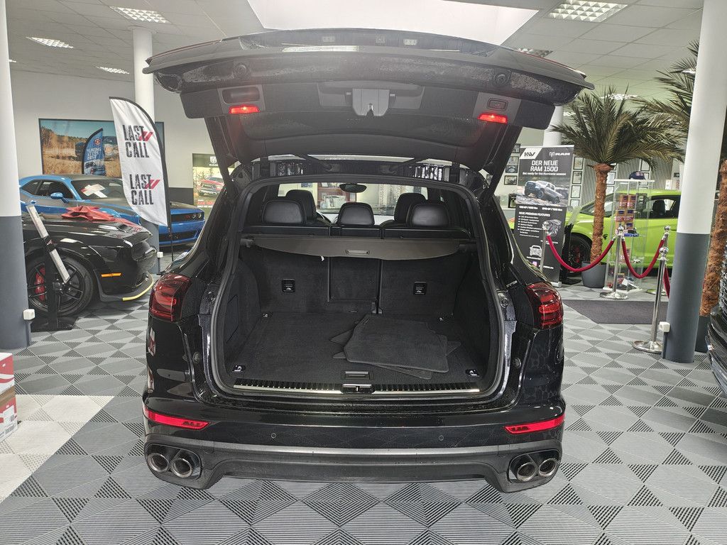 Porsche Cayenne Cayenne 4.2 TDI S Platinum Edition XENON PANO