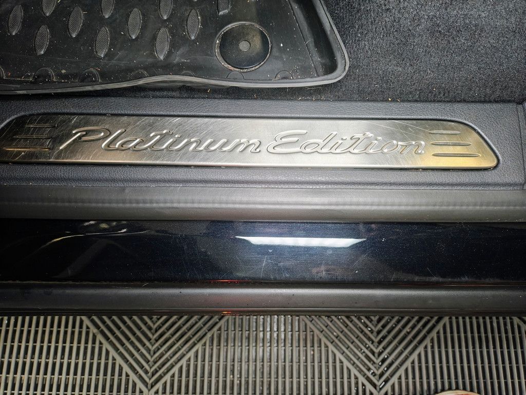 Porsche Cayenne Cayenne 4.2 TDI S Platinum Edition XENON PANO