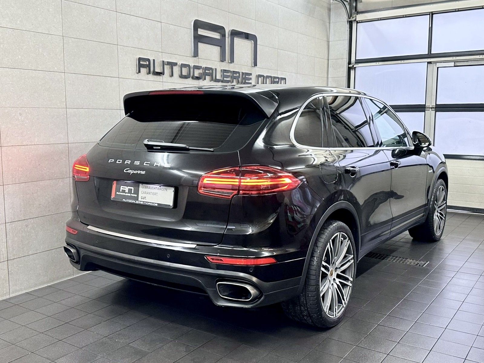 Porsche Cayenne Cayenne Diesel Navi+Xenon+Leder+PASM+21zoll