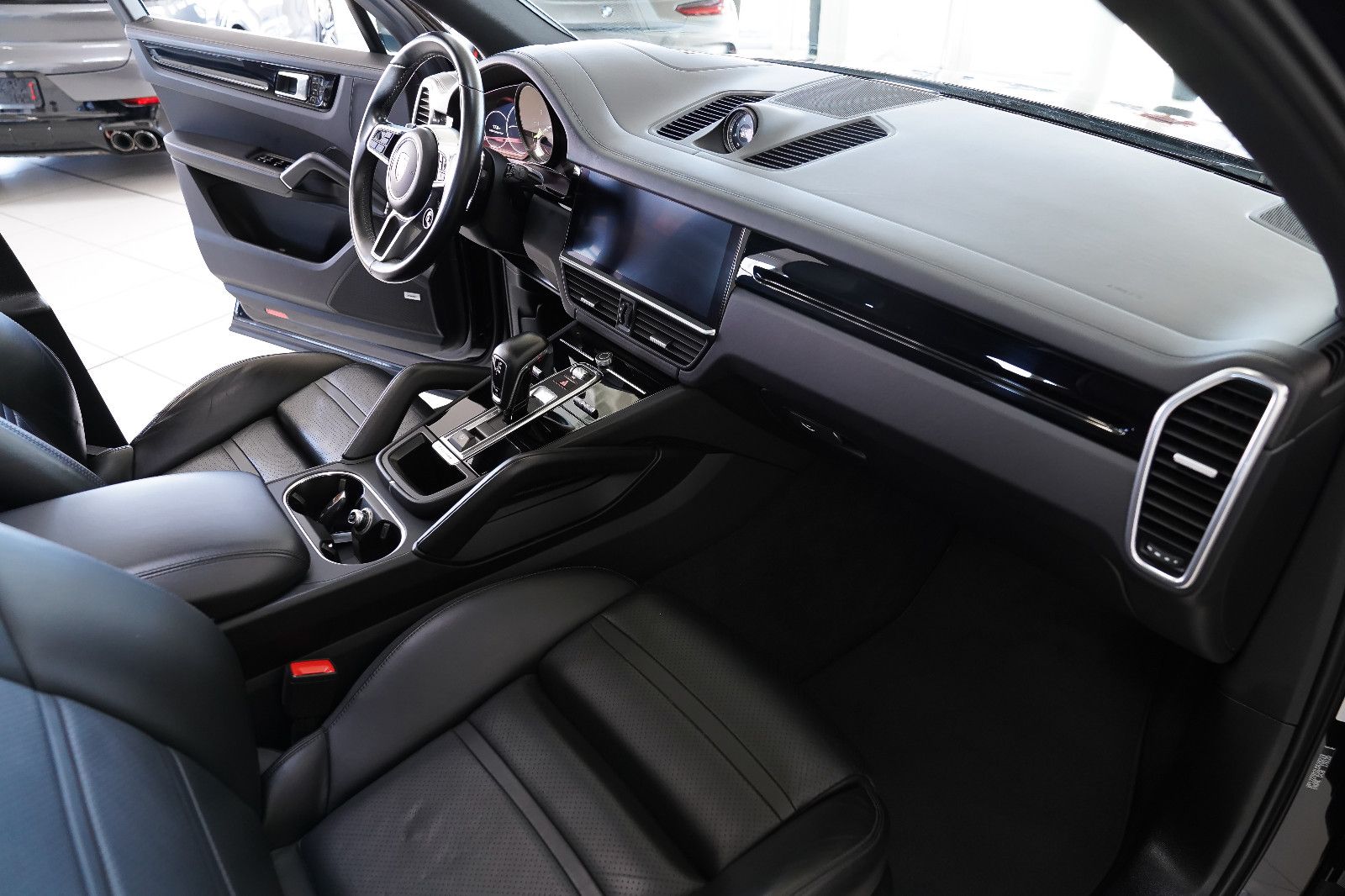 Porsche Cayenne Cayenne E-Hybrid SportDesign HUD Pano Turbo AHK