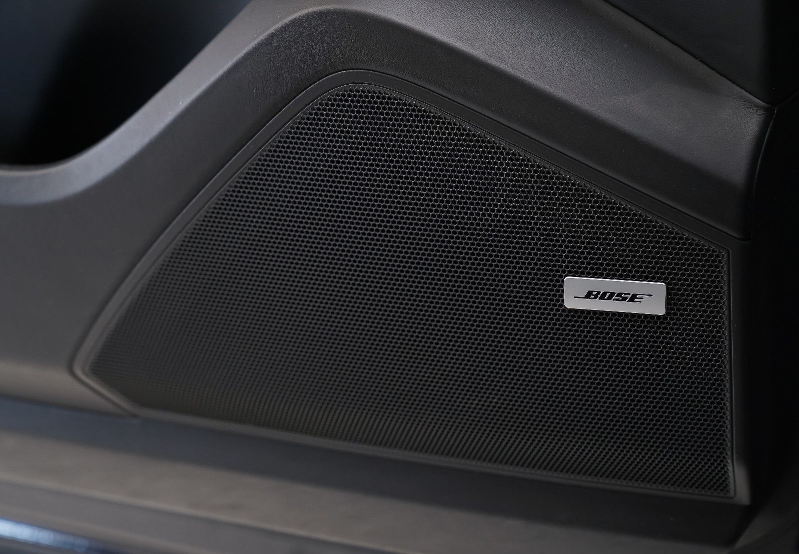 Porsche Cayenne Cayenne E-Hybrid SportDesign HUD Pano Turbo AHK