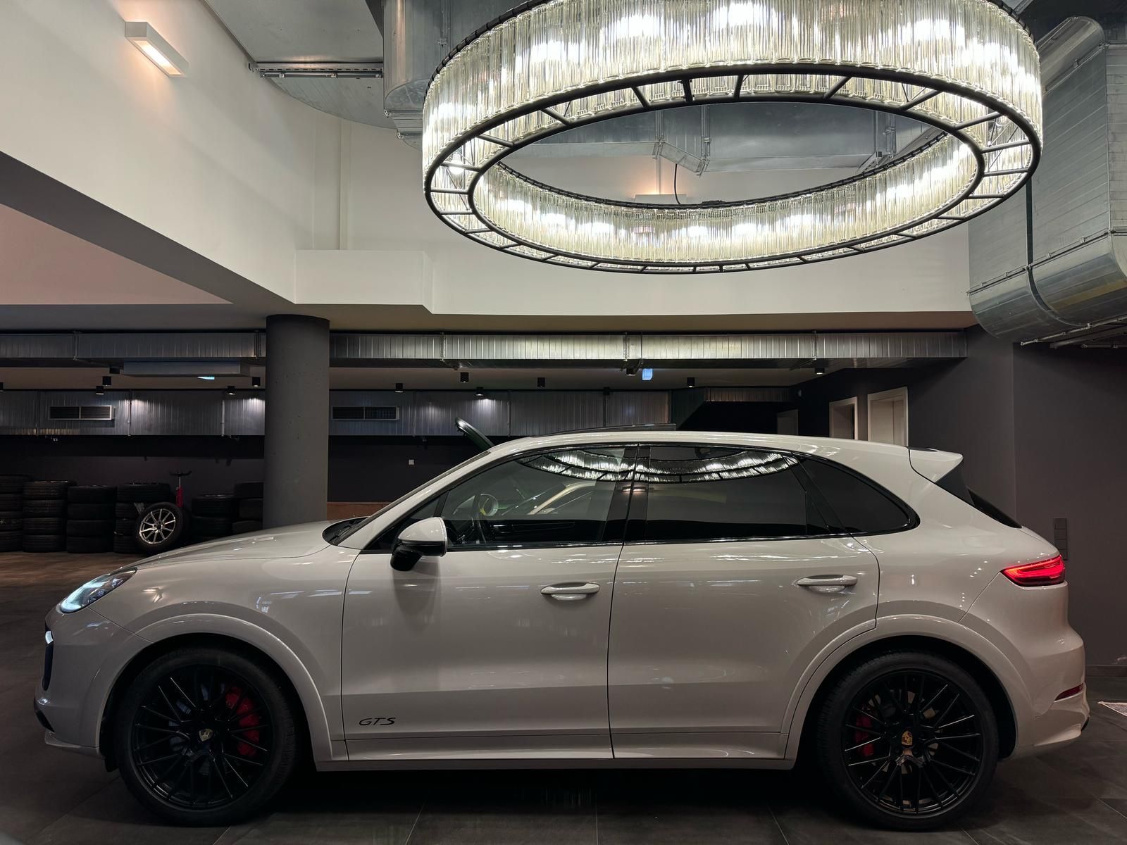 Porsche Cayenne Cayenne GTS ADAPTIVES/MATRIX/360GRAD/PANO/BOSE