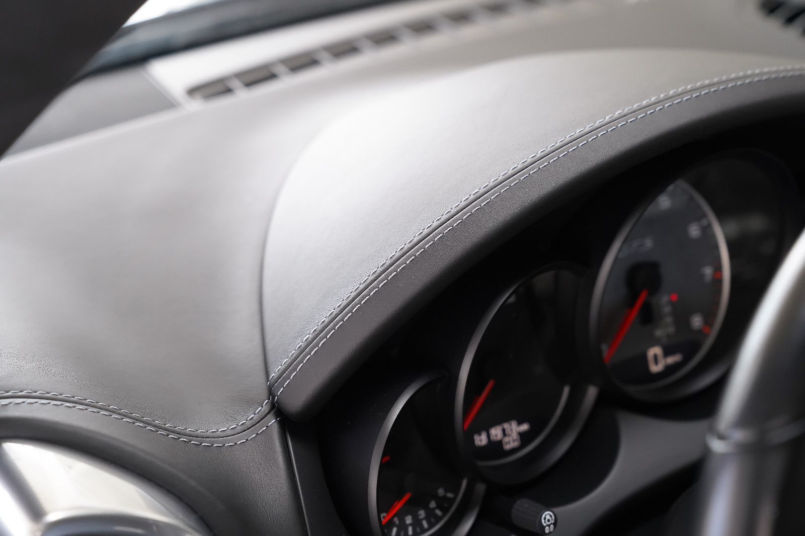 Porsche Cayenne Cayenne GTS Beluftung Porsche Exklusiv Led AHK