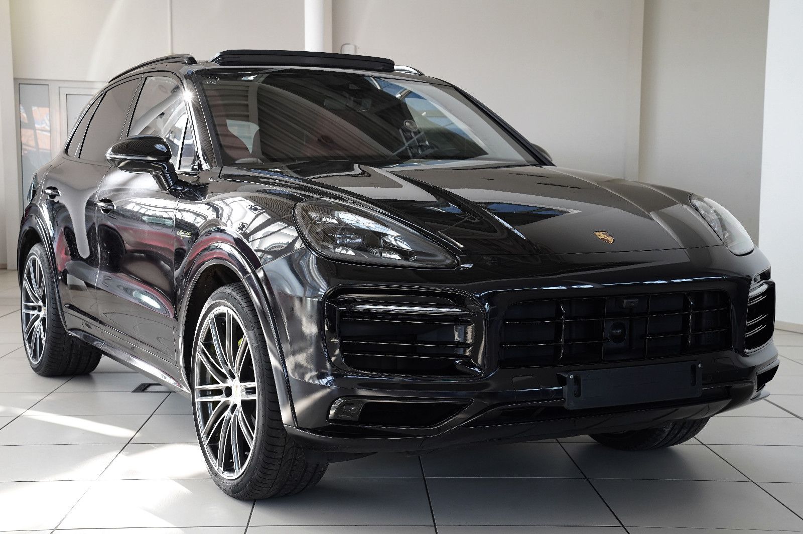 Porsche Cayenne Cayenne SportDesign Hinterachslenkung Burmester