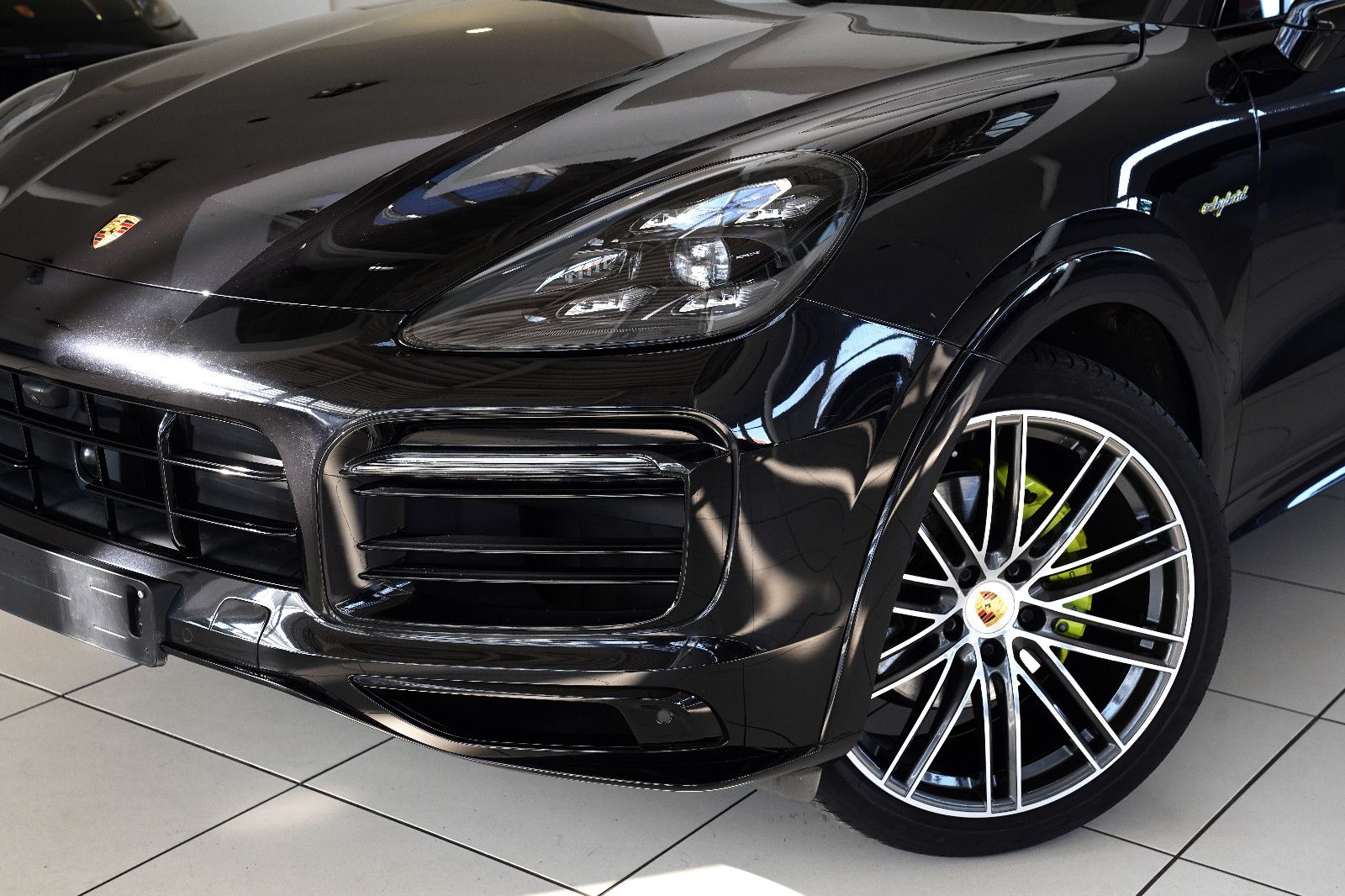 Porsche Cayenne Cayenne SportDesign Hinterachslenkung Burmester