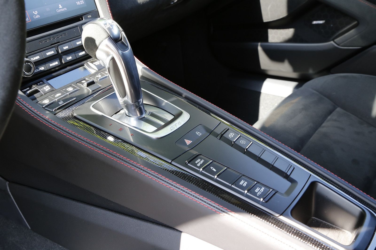 Porsche Cayman 718 Cayman GT4 PDK,PDLS,BOSE,Chrono,AppleCarPlay