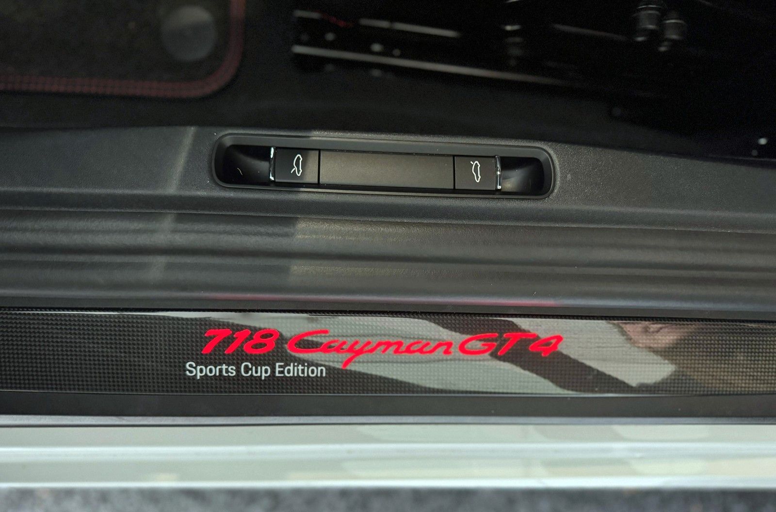 Porsche Cayman 718 Cayman GT4 Sports Cup Edit. | 1 von 100 |