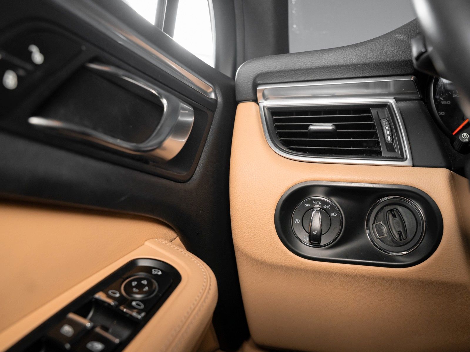 Porsche Macan Macan,1.Hd.,scheckheft PZ, Panorama