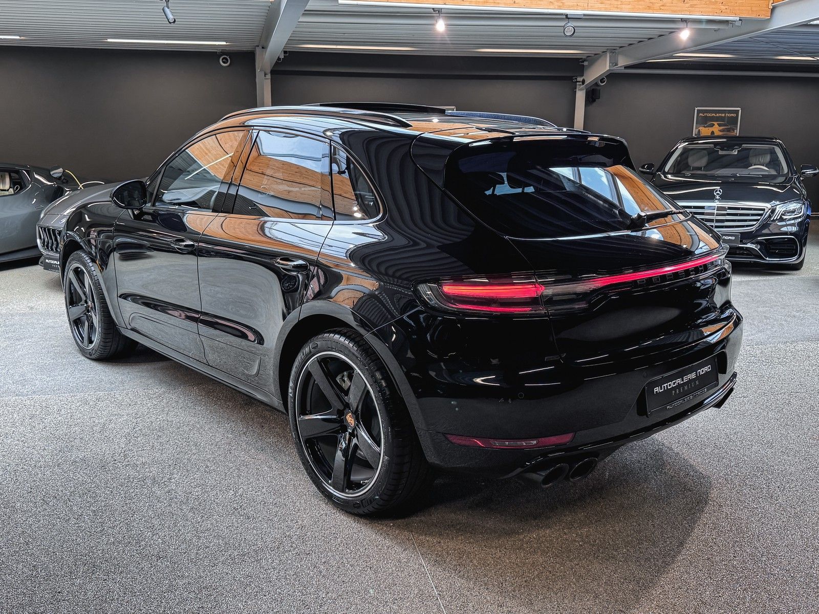 Porsche Macan Macan Turbo Approved+Pano+ACC+360°K+Sport-AGA
