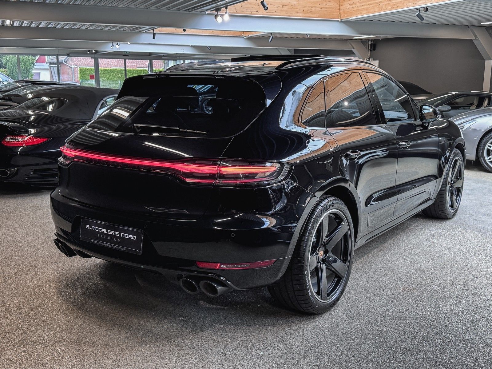 Porsche Macan Macan Turbo Approved+Pano+ACC+360°K+Sport-AGA