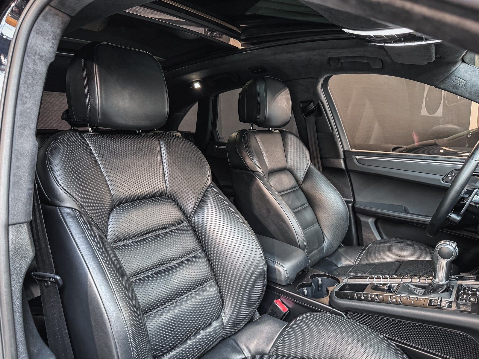 Porsche Macan Macan Turbo Approved+Pano+ACC+360°K+Sport-AGA