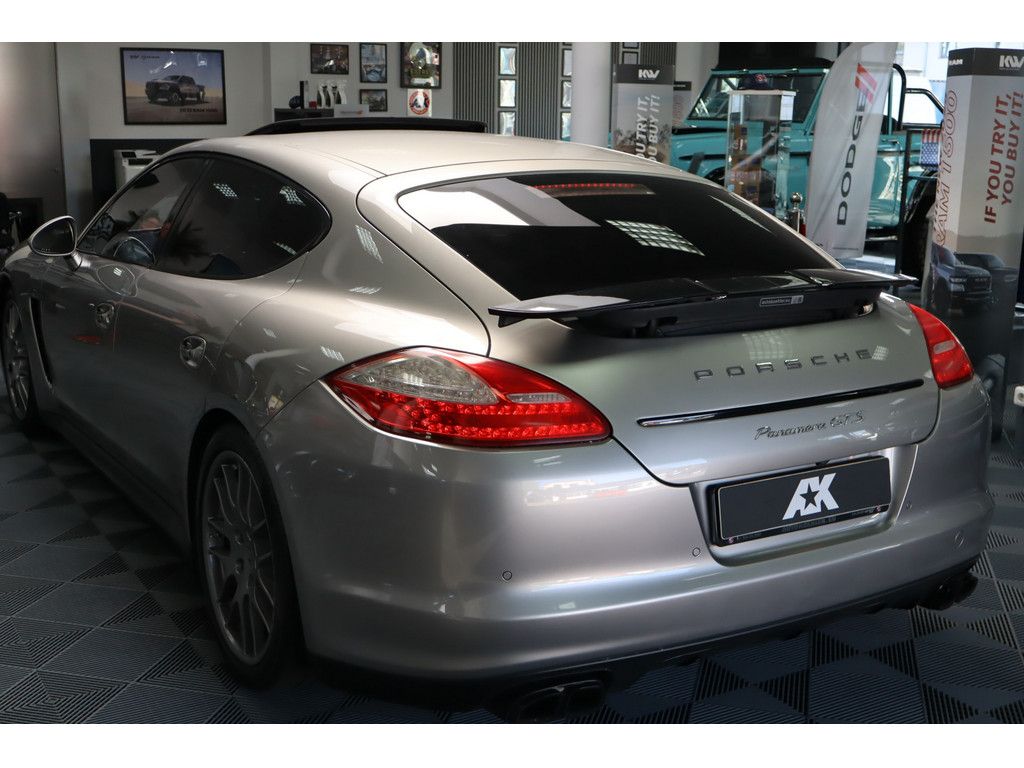 Porsche Panamera Panamera 4.8 GTS V8, Sport Chrono, 20&quot;, Klappena
