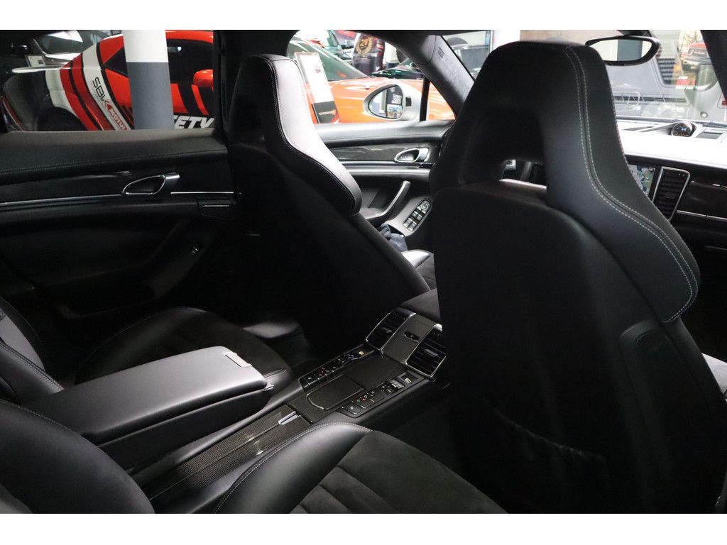 Porsche Panamera Panamera 4.8 GTS V8, Sport Chrono, 20&quot;, Klappena