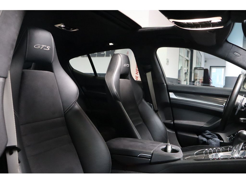 Porsche Panamera Panamera 4.8 GTS V8, Sport Chrono, 20&quot;, Klappena