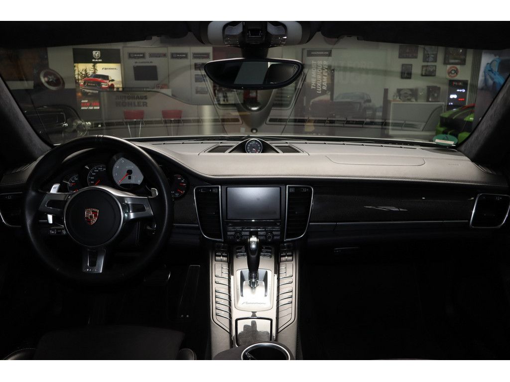 Porsche Panamera Panamera 4.8 GTS V8, Sport Chrono, 20&quot;, Klappena