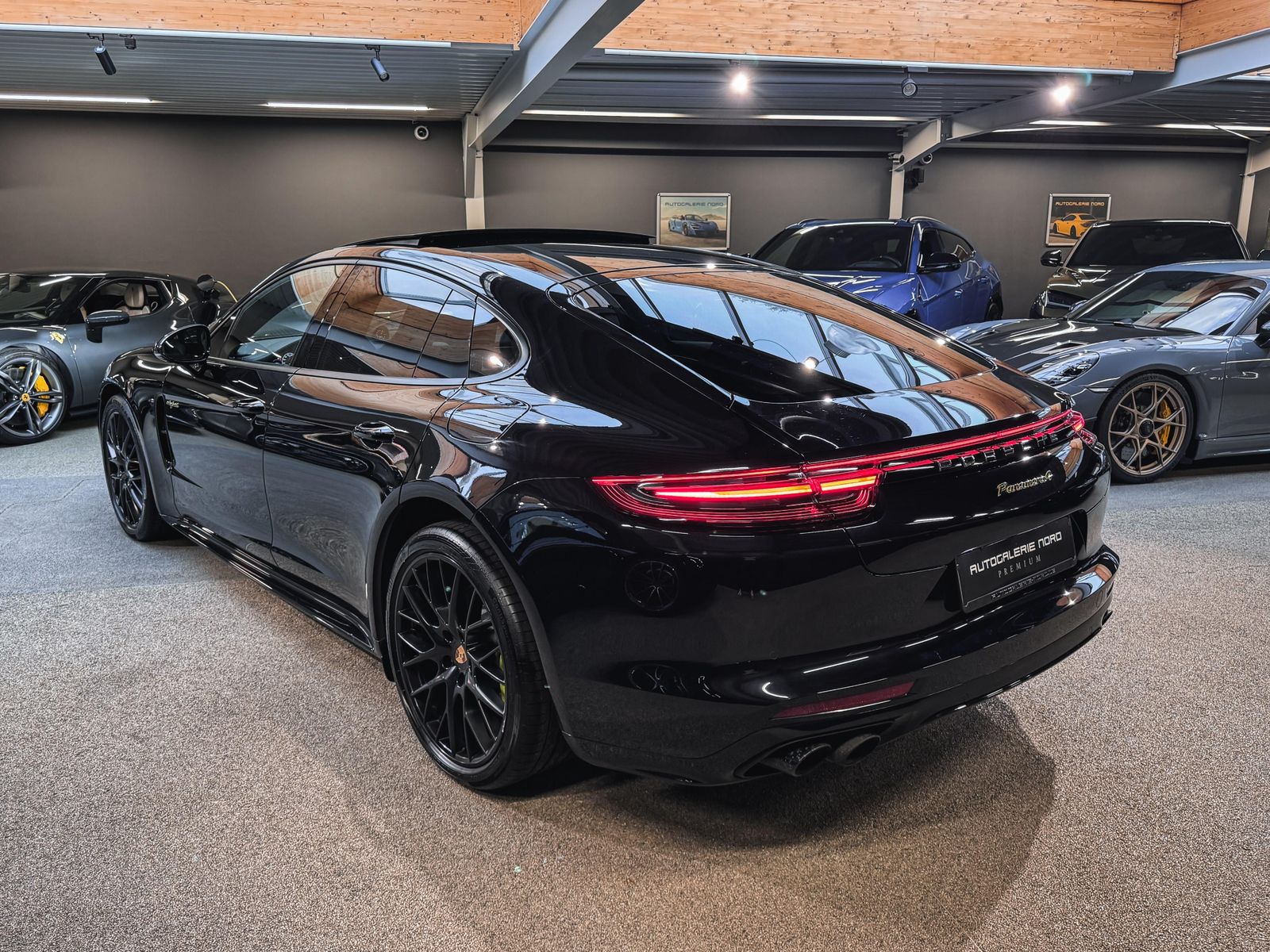 Porsche Panamera Panamera 4 E-Hybrid Pano