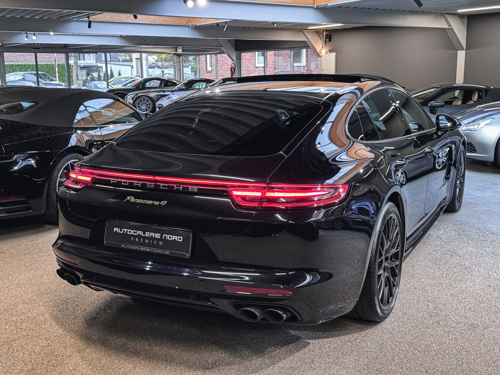 Porsche Panamera Panamera 4 E-Hybrid Pano