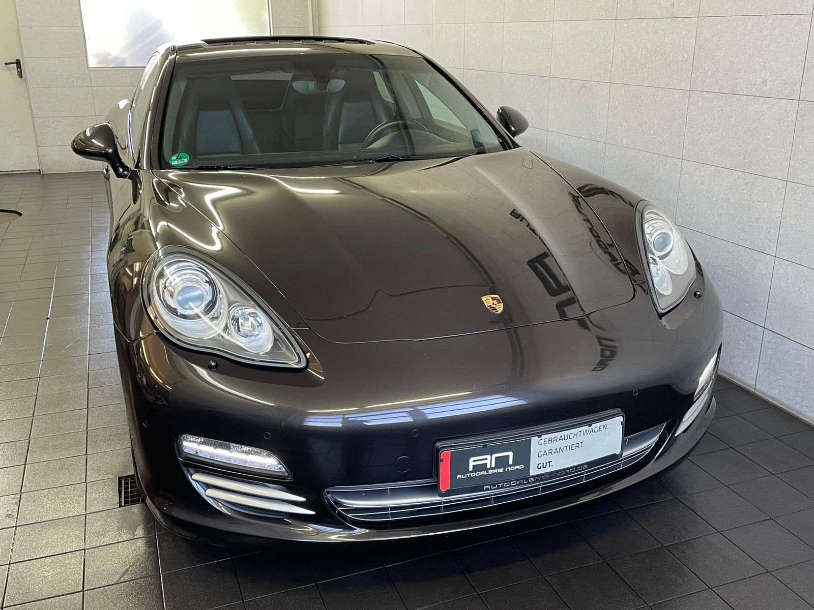 Porsche Panamera Panamera 4 Platinum Edition 1.Hand+Luftfed+Stand