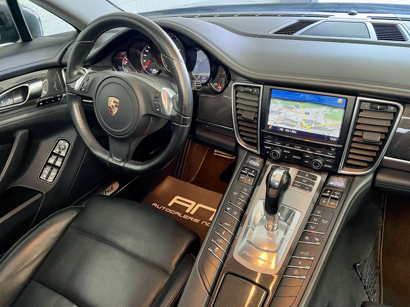 Porsche Panamera Panamera 4 Platinum Edition 1.Hand+Luftfed+Stand