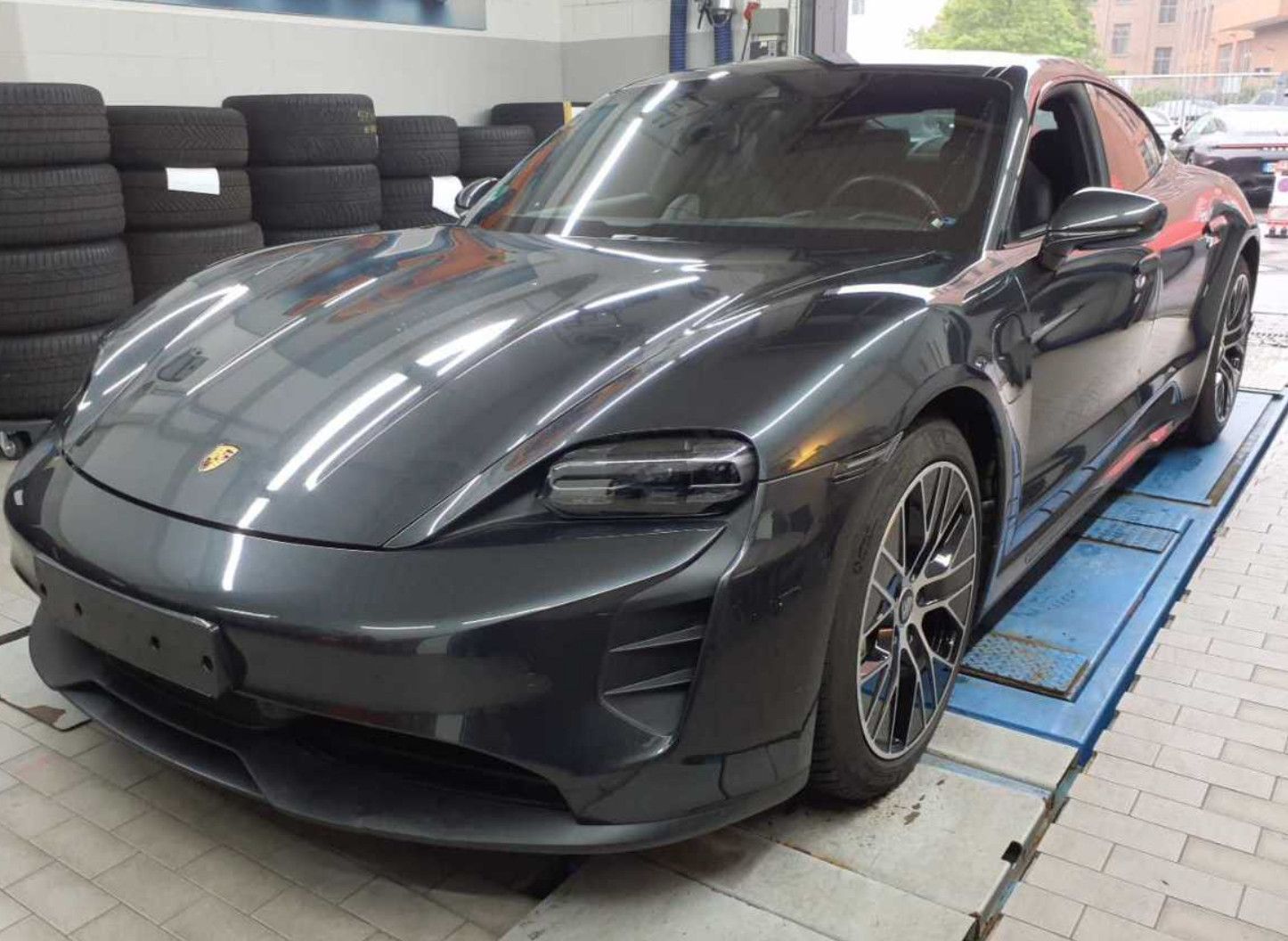Porsche Taycan Taycan 4S Turbo Aero SportDesign 18w Pano P-Plus