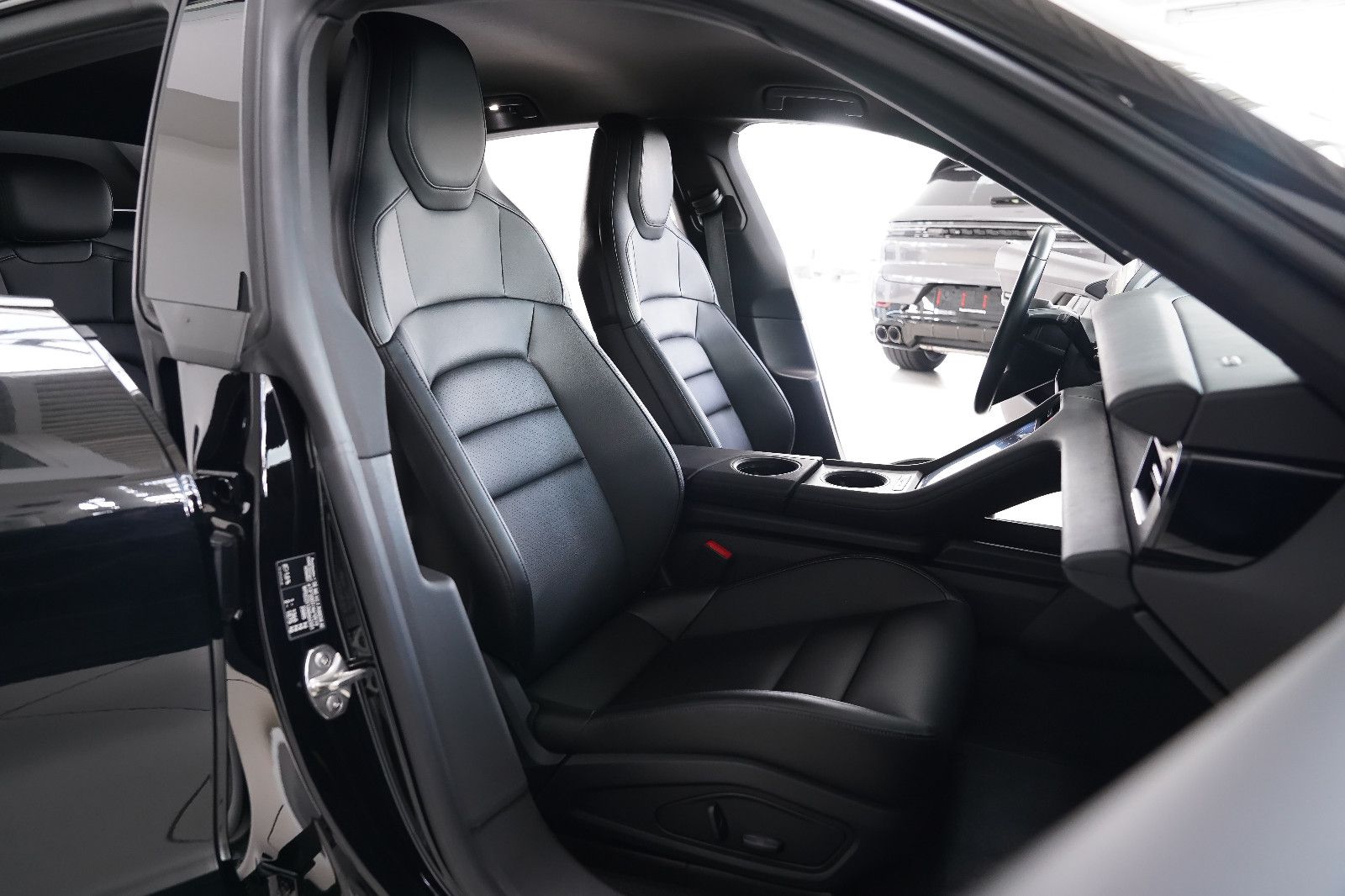 Porsche Taycan Taycan Cross Turismo 4 Electric Sport Sound