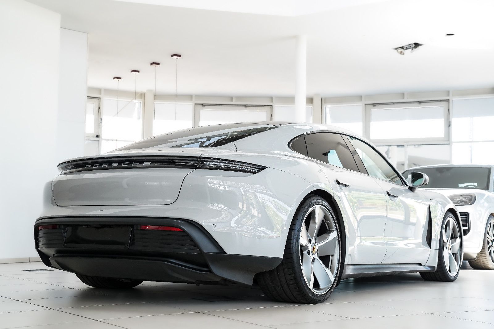 Porsche Taycan Taycan Turbo Aero Pano InnoDrive PASM 360 Matrix