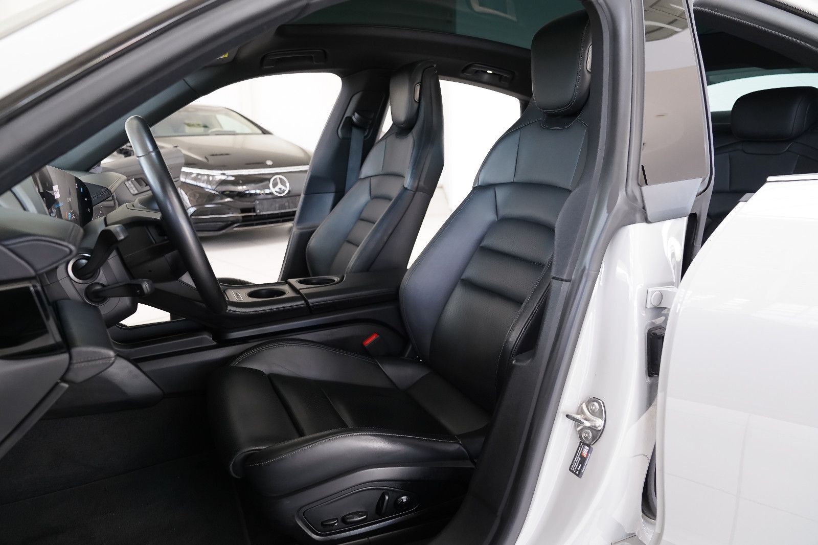 Porsche Taycan Taycan Turbo Aero Pano InnoDrive PASM 360 Matrix