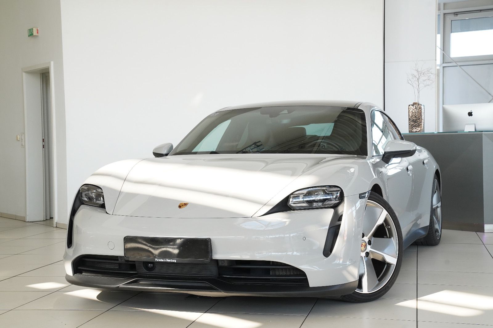 Porsche Taycan Taycan Turbo Aero Pano InnoDrive PASM 360 Matrix