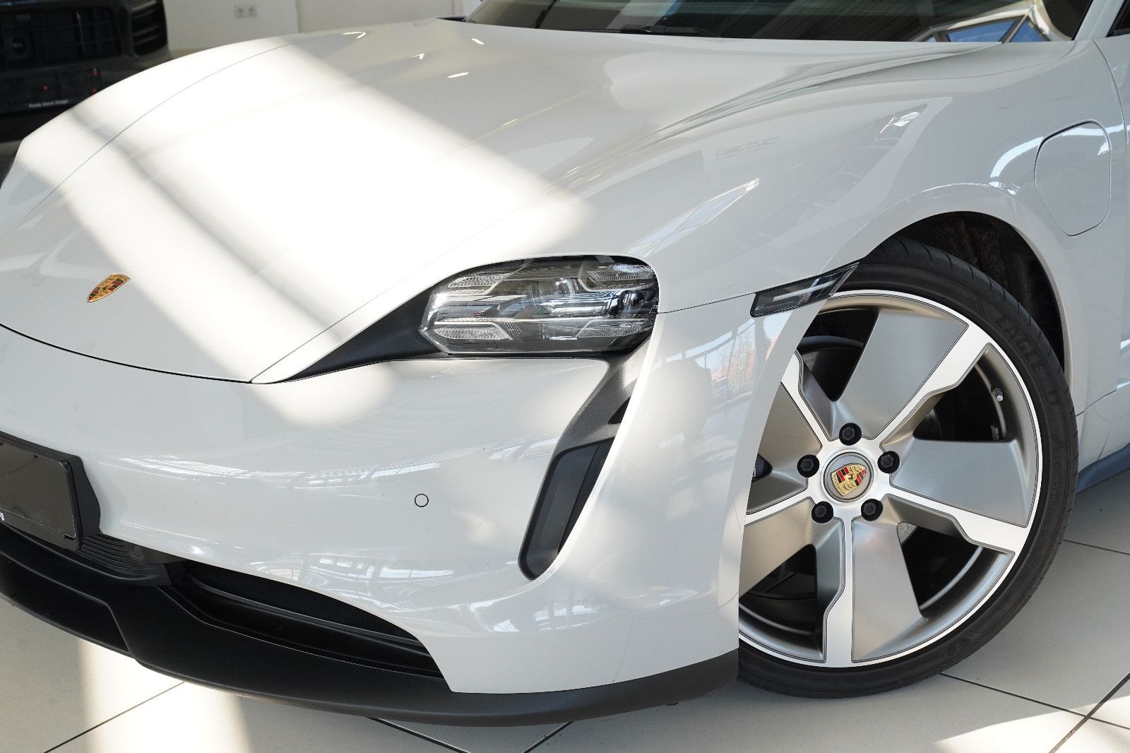 Porsche Taycan Taycan Turbo Aero Pano InnoDrive PASM 360 Matrix