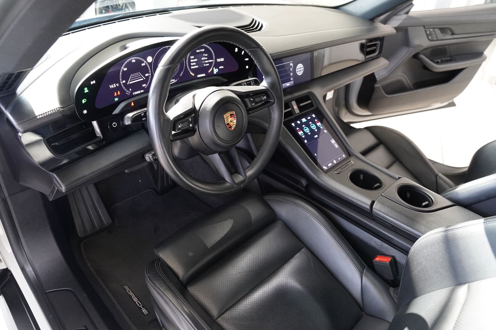 Porsche Taycan Taycan Turbo Aero Pano InnoDrive PASM 360 Matrix